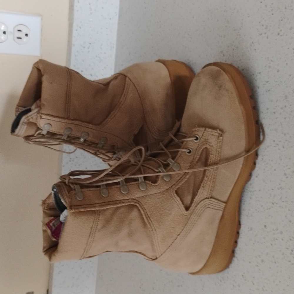 Women's Tan Combat Boots - Picture 4 of 7